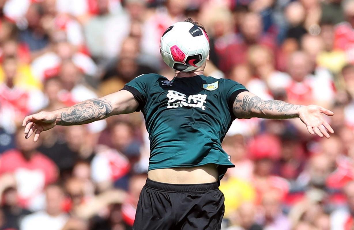 里尔训练开放日，转会期迎来里程碑引欢呼，亚冠在即，阵容厚度经受考验的简单介绍-kaiyun