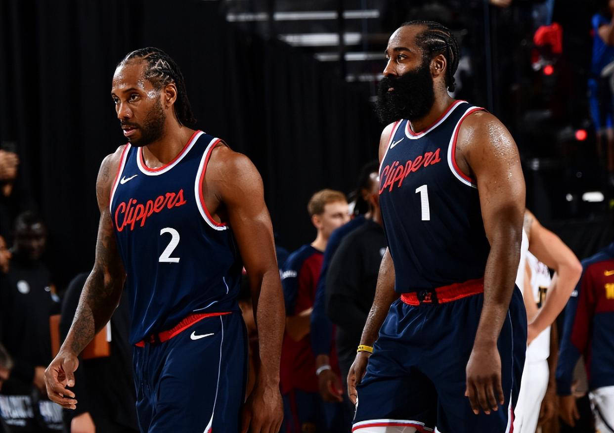 风云突变洛杉矶快船窗口期单刀错失，NBA常规赛版图或变，气氛紧张，阵容厚度经受考验的简单介绍-开云